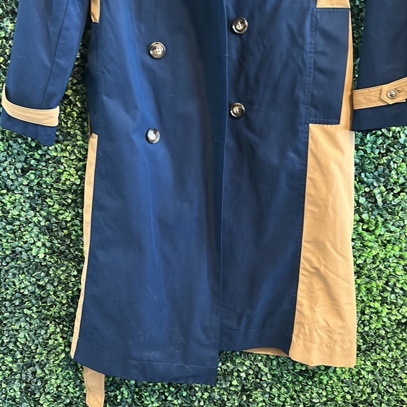 LA LIGNE X TARGET
Side Stripe Trench Coat - Picture 5 of 11